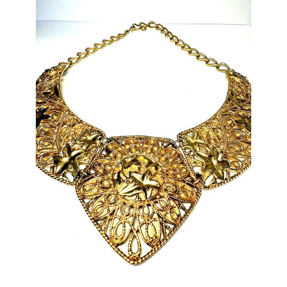Vintage JOSE MARIA BARRERA for AVON Falling Leaves Gold Tone